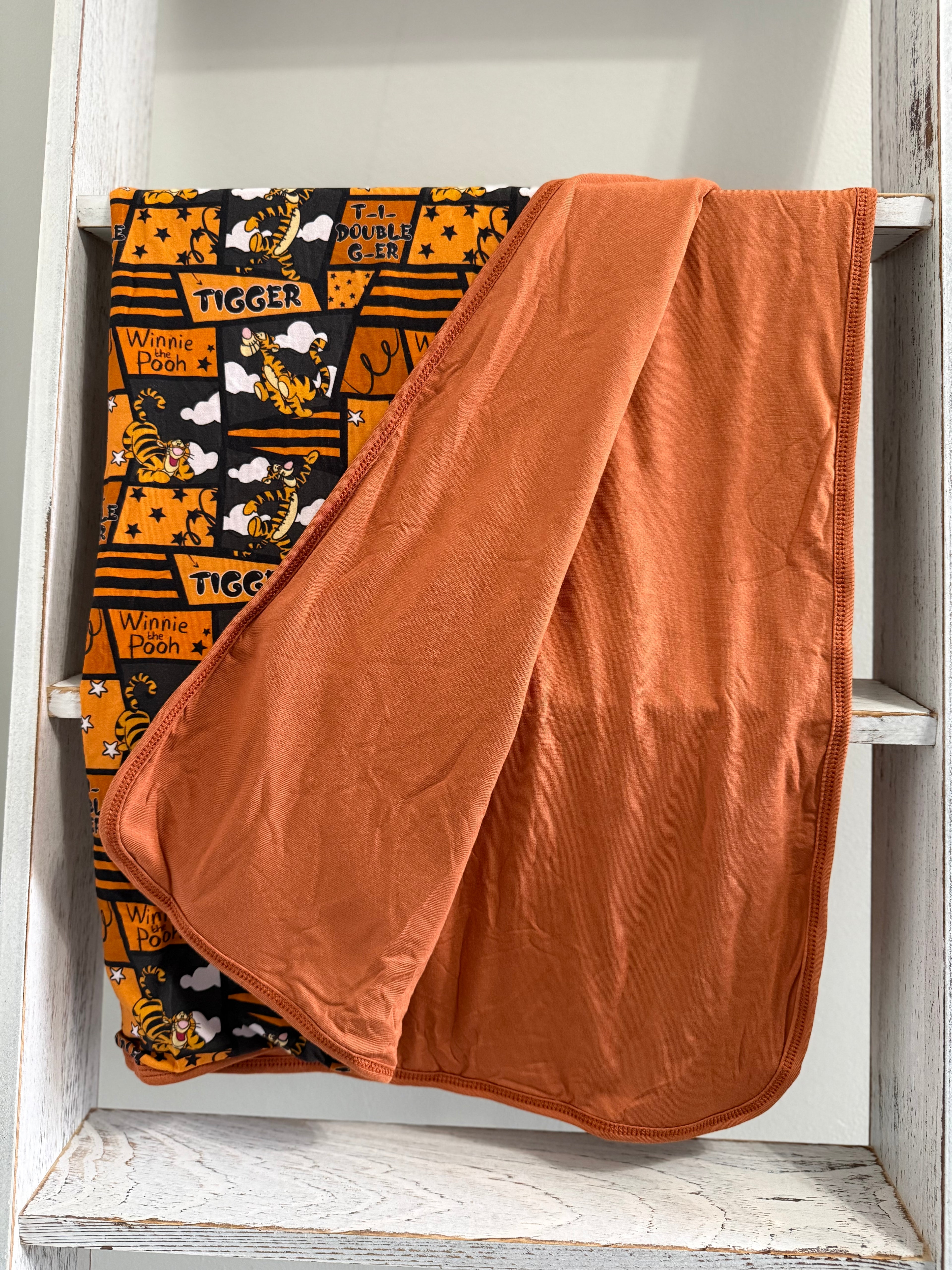 30”x40” T-I-Double G-E-R Bamboo Blanket