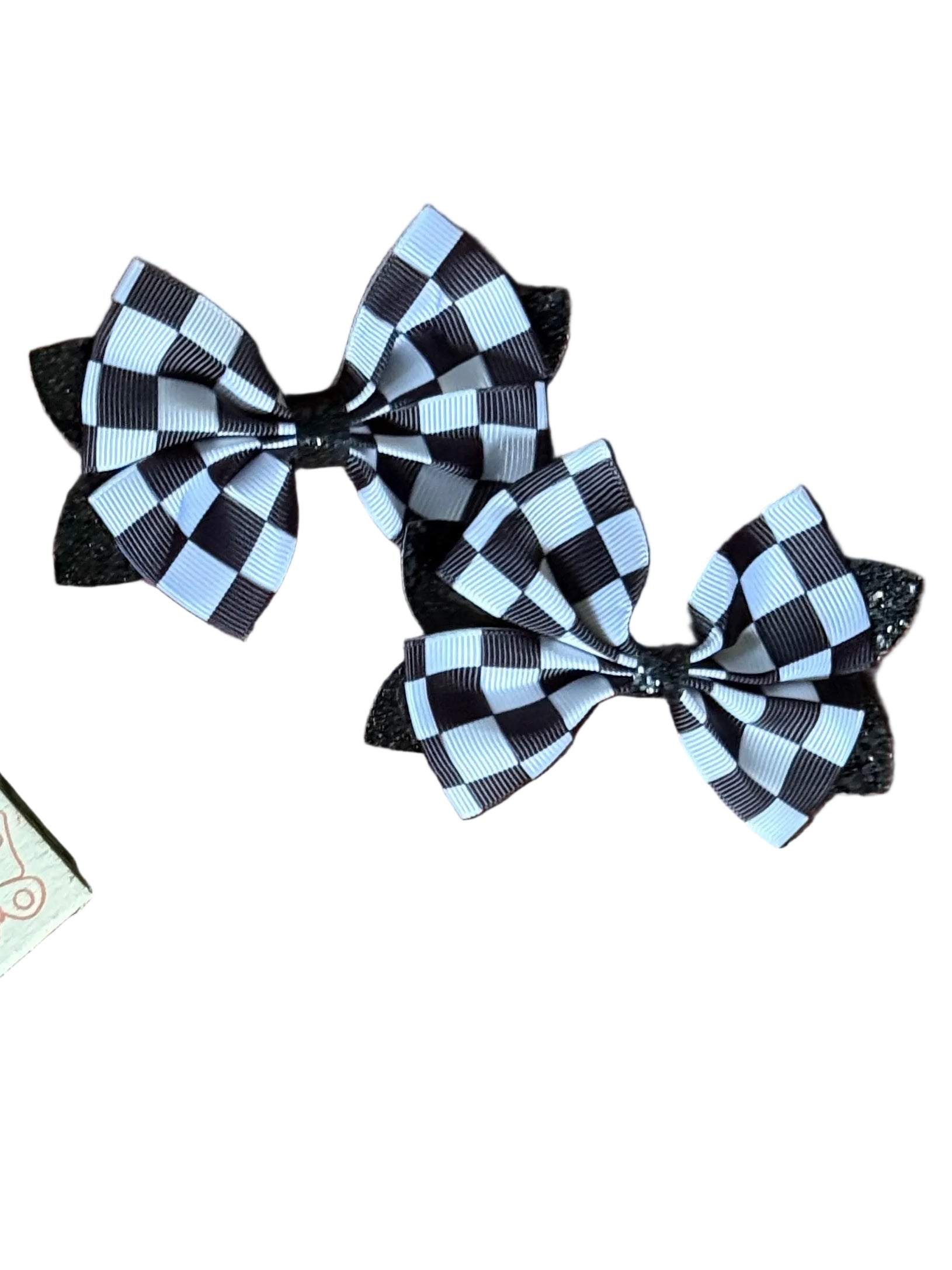 Sparkle Checkered Bows