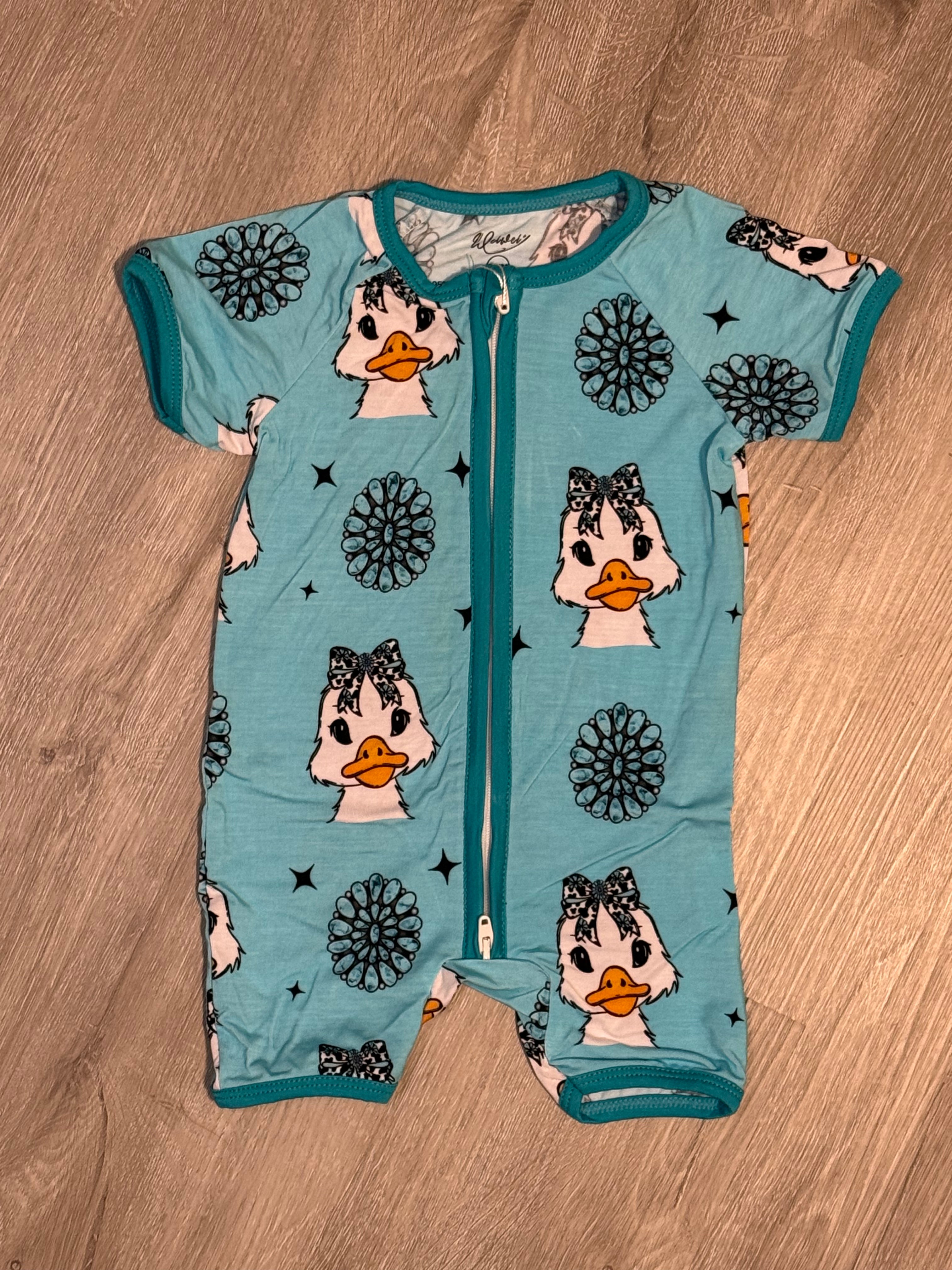 Turquoise Goose Shortie